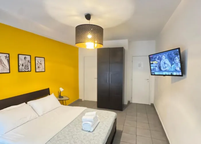 Alexandra Apartment Rom